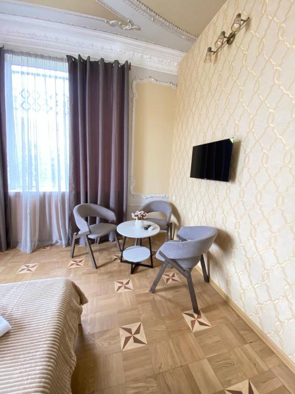 TV a/nebo společenská místnost v ubytování K&N Guesthouse