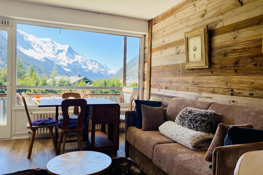 Fotografia z galérie ubytovania Charming Apt With Swimming Pool In Argentiere v destinácii Chamonix-Mont-Blanc