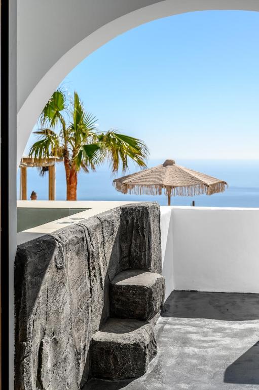 Leon Luxury Suites - 1