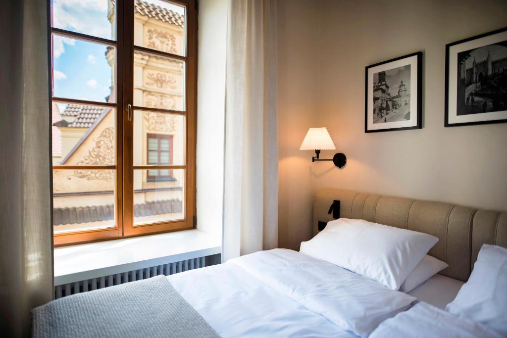 EASY RENT Apartments- Fontana Boutique - Deluxe Apartment