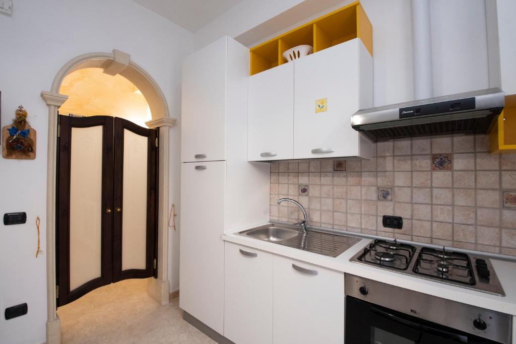 Η κουζίνα ή μικρή κουζίνα στο Holiday House