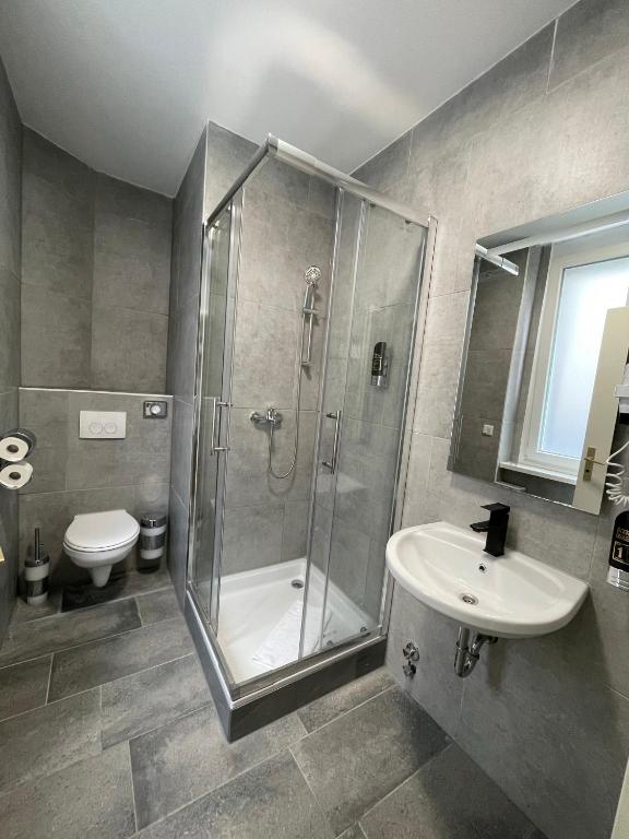 THE PLACE HOTEL - Frankfurt City Messe - Resim 3