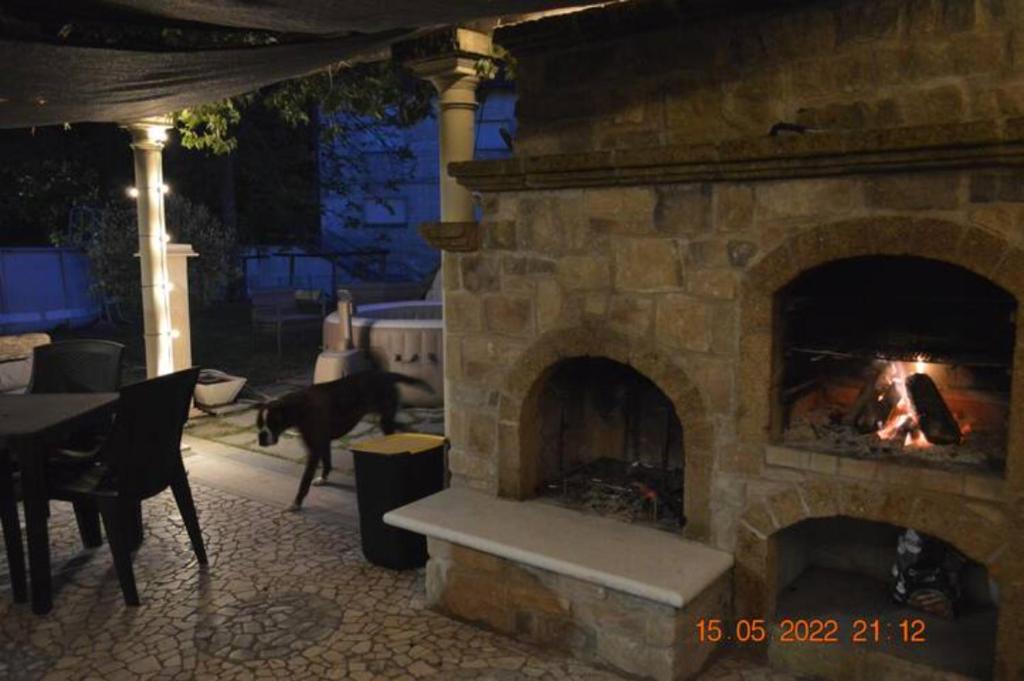 Villa Dacia - Maison De Deux Chambres