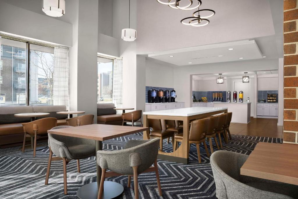 Homewood Suites by Hilton Omaha - Downtown, Omaha