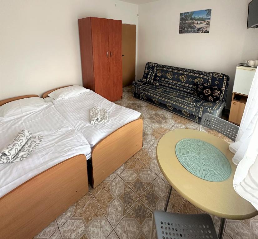 Dom Gościnny Maja - Pokoje - Habitación Doble Con Balcón