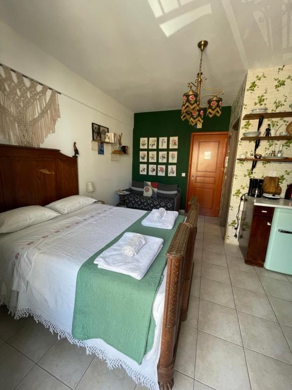 Studio 21 - Housity
