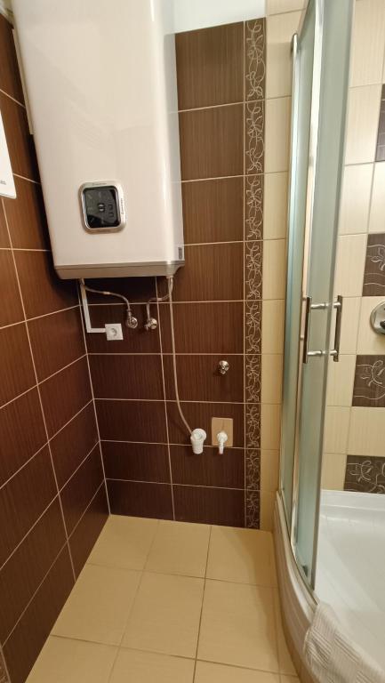 Kúpeľňa v ubytovaní NewIsland Family Apartman