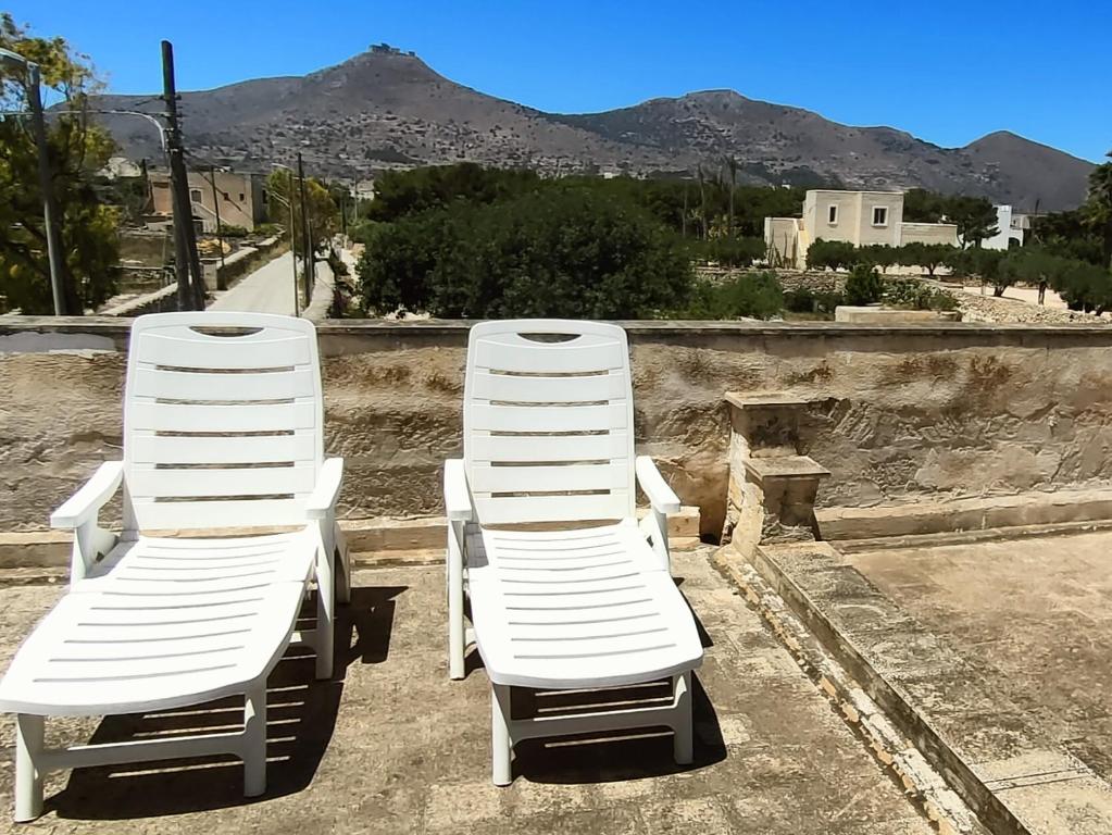 Vista general d'una muntanya o vistes d'una muntanya des de la casa o xalet