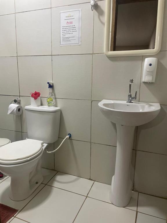 Koupelna v ubytování Estação Noronha