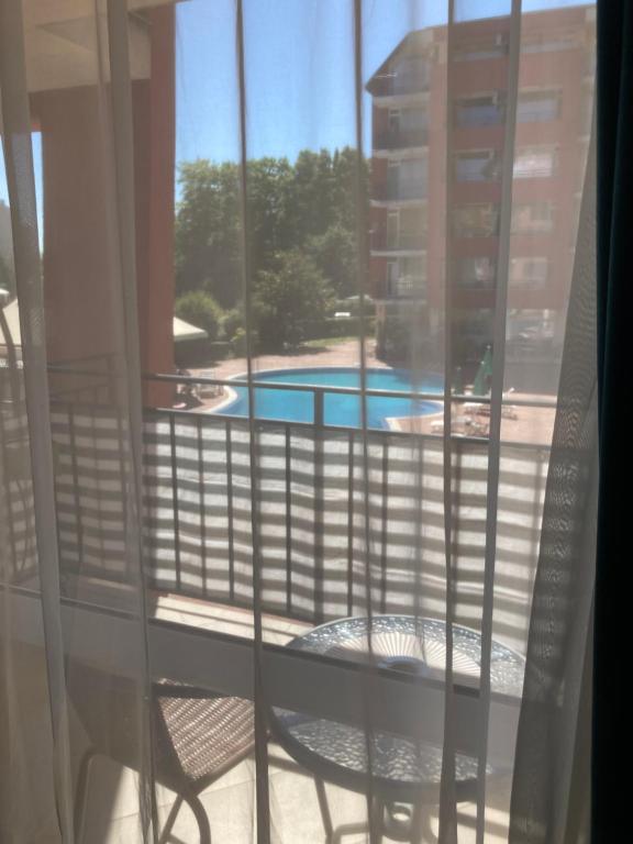 Bazén v ubytování Apartment Nani -Sunny beach nebo v jeho okolí