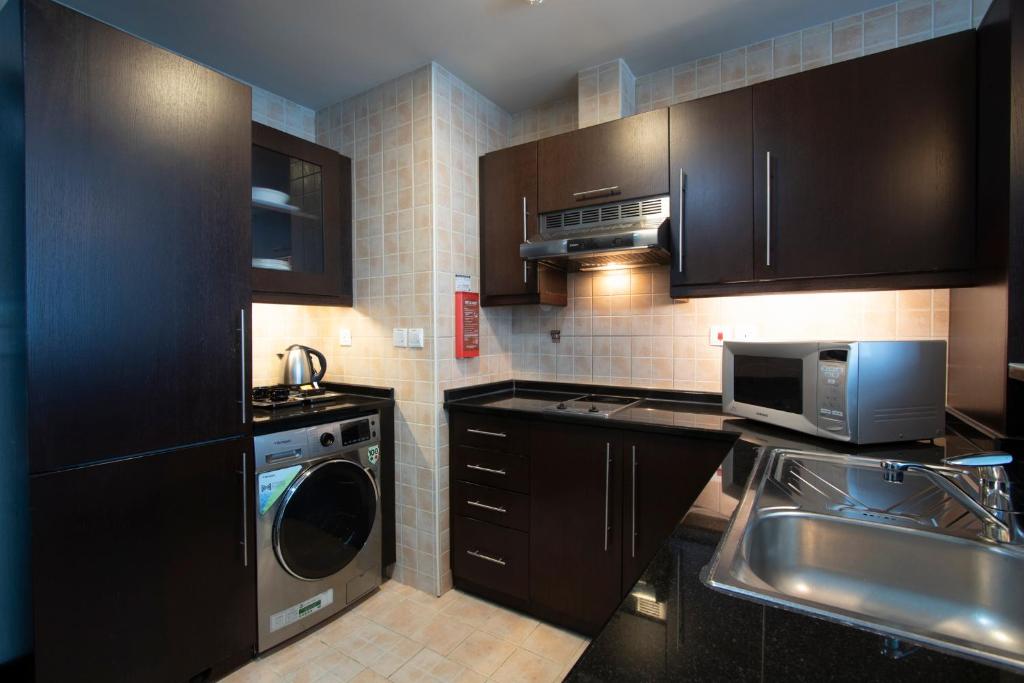 Al Manzel Hotel Apartments - Resim 45