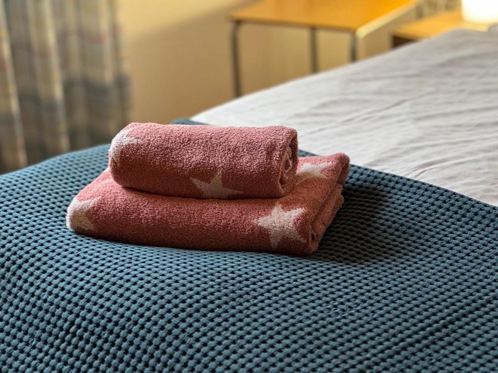 Postel nebo postele na pokoji v ubytování Huus Freonskip