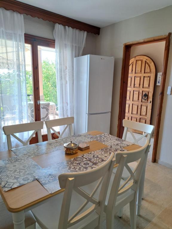 Kuchyň nebo kuchyňský kout v ubytování CASA Di TRE MARE