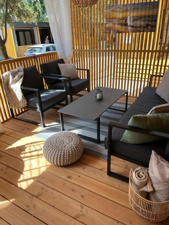 Posezení v ubytování mobile home MIRNA