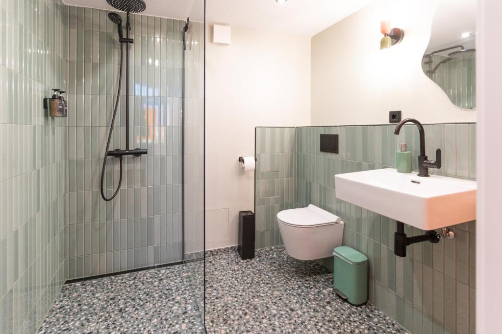 RetroPop Design Apartment , Designerzimmer für je 2 Personen, Top Lage, WIFI - Resim 29