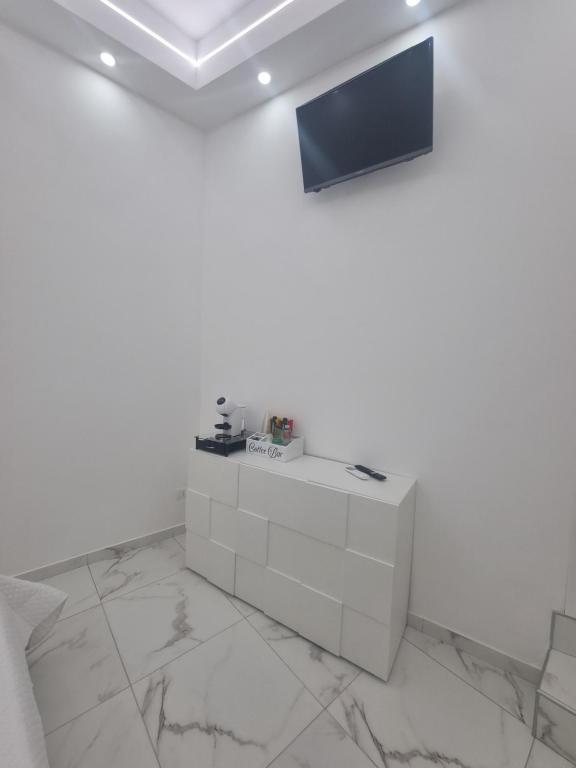 TV a/nebo společenská místnost v ubytování Serenity Suite
