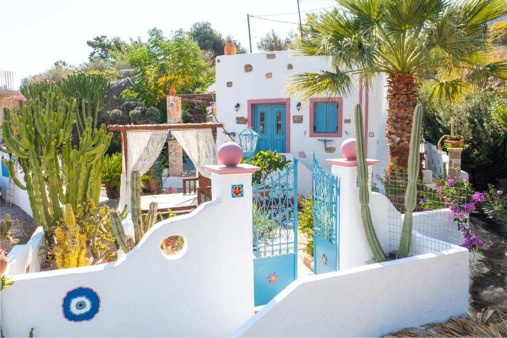 The swimming pool at or close to Archontiko Stegna