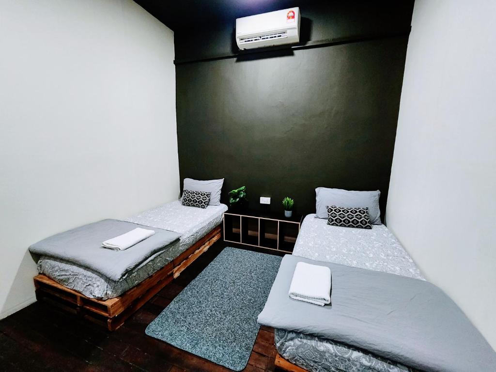Upspot Kuching Waterfront Premium Hostel - Habitación Doble Económica