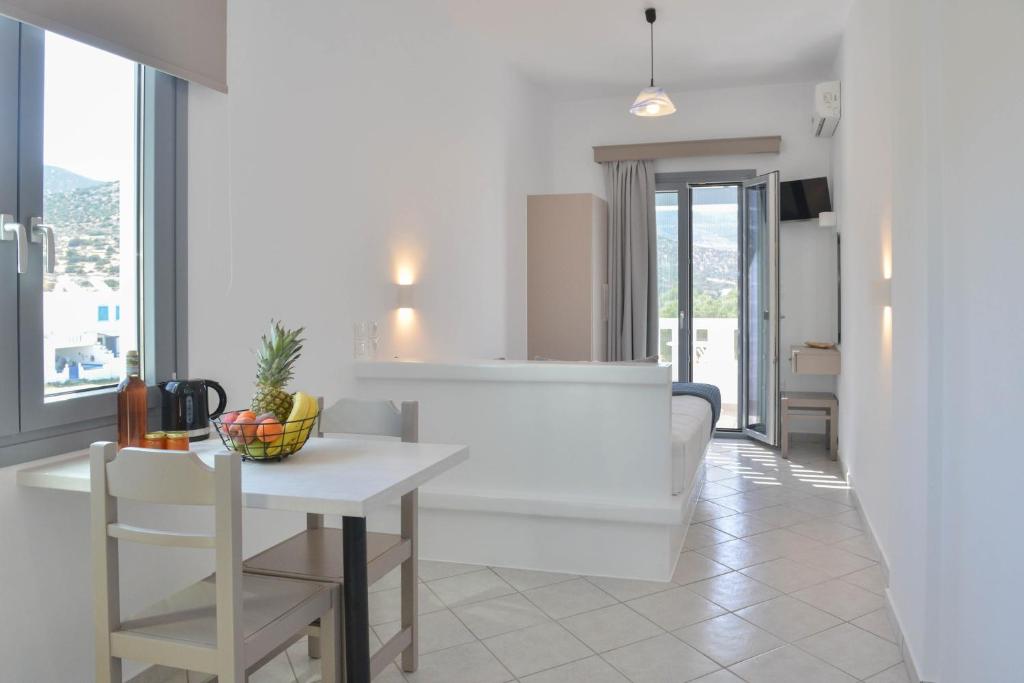 Paradise Studios - 1