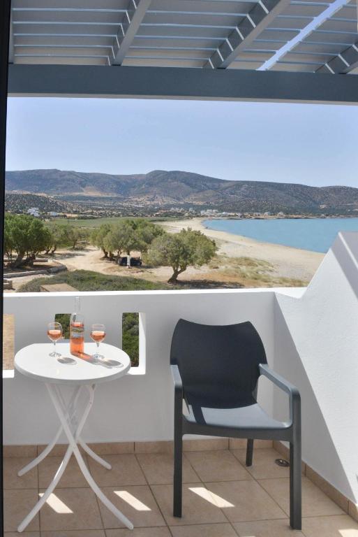 Paradise Studios - 10