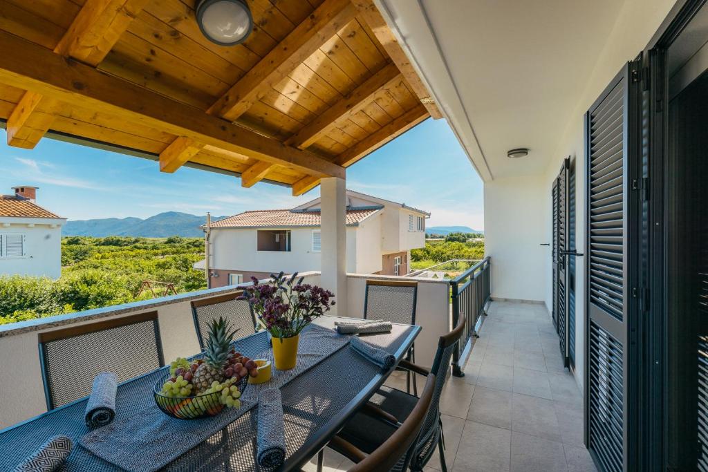 Nespecifikovaný výhled na hory nebo výhled na hory při pohledu z apartmánu