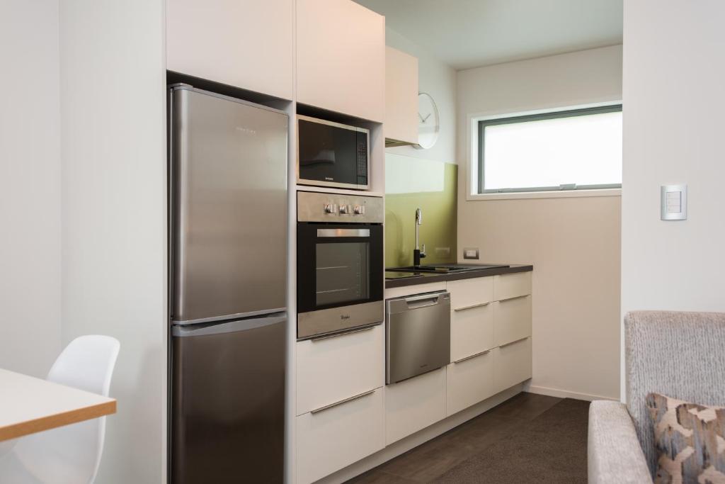 Kuchyň nebo kuchyňský kout v ubytování Pedlars Motel