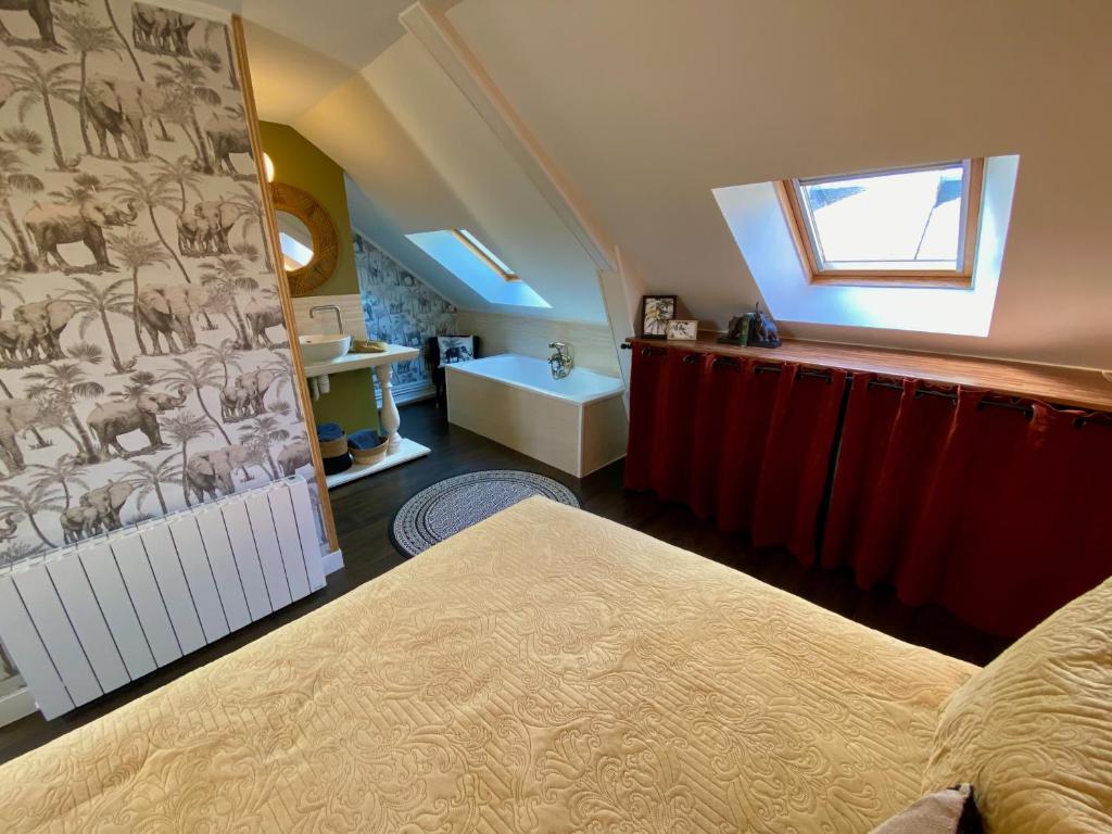 Kuchyň nebo kuchyňský kout v ubytování Le Clos de la Chapelle Bayeux