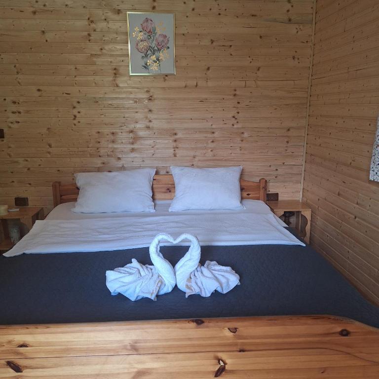 Postel nebo postele na pokoji v ubytování CAMPING THOBIAS