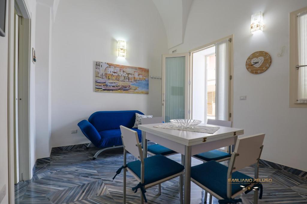 A seating area at Casa Alfieri"rooms and Apartments"