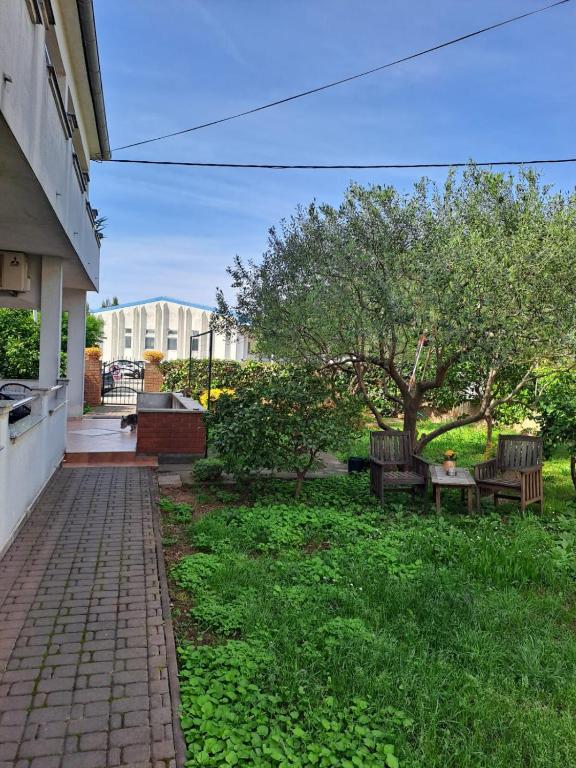 Zahrada ubytování Portum rooms