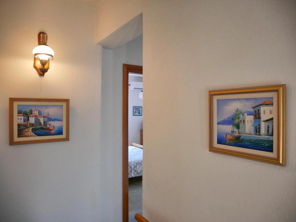 Postel nebo postele na pokoji v ubytování Paradiso Apartments with sea view