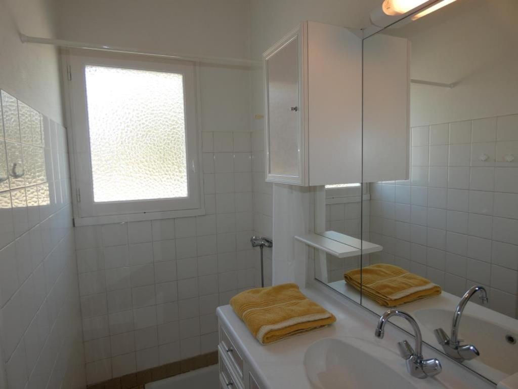 Fotografia z galérie ubytovania Appartement T2, 5 pers, à 10 min de la plage, terrasse, parking, animaux acceptés - Notre-Dame-de-Monts - FR-1-540-237 v destinácii Notre-Dame-de-Monts