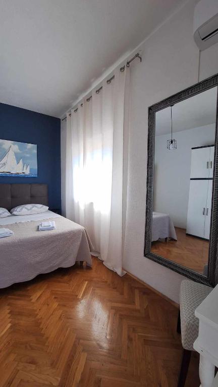 Postel nebo postele na pokoji v ubytování Kosante - luxury apartment - 150 m2 with fitness room
