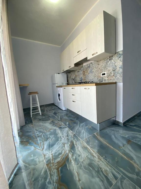 A kitchen or kitchenette at ''Dimora BellaVista'' - Marina di Camerota