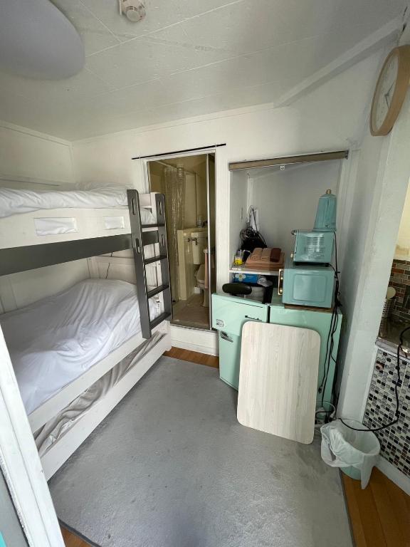Local Stay NAKAI