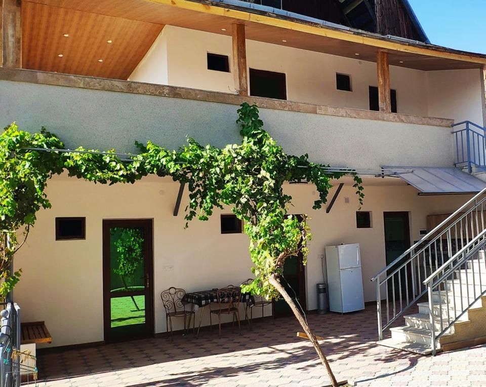 فضای داخلی Apex Rest House در ایروان - تصویر ۳