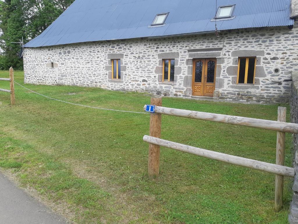 Budova, kde se prázdninový dům nachází