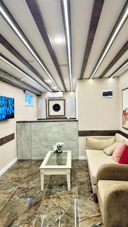 فضای داخلی Toprak City Hotel Antalya در آنتالیا - تصویر ۳