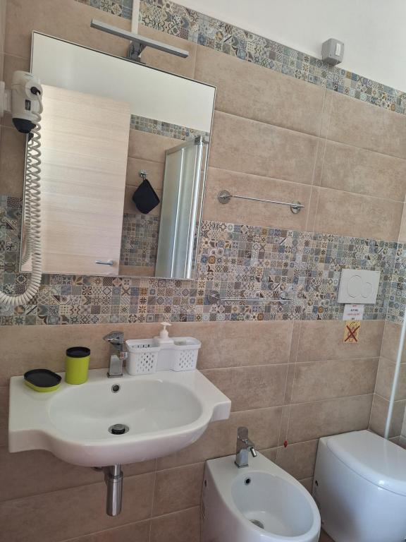 Koupelna v ubytování B&B Salvo e Terry