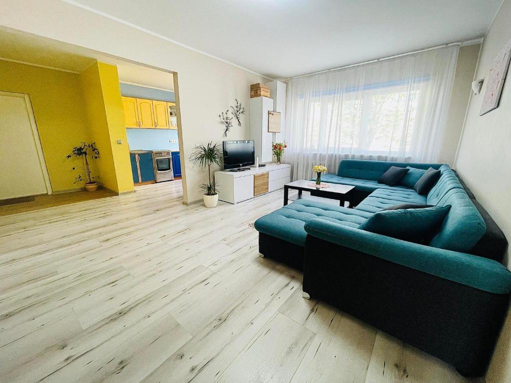 Galería fotográfica de Mai 8 - 2 bedroom apartment with sunny balcony en Pärnu