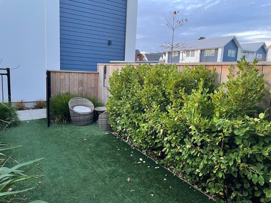 CBD 2 Bedroom Parkside Living By Hagley with Free Parking - Resim 12