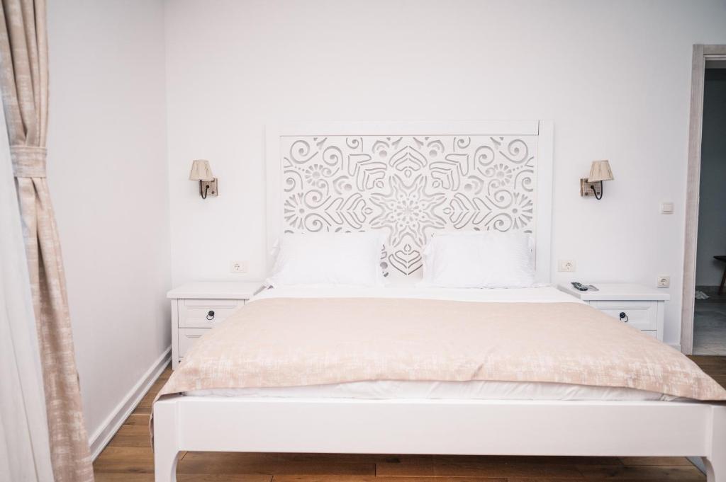 Hotel Pirate Old Town - Deluxe Double Room With Balcony And Sea View