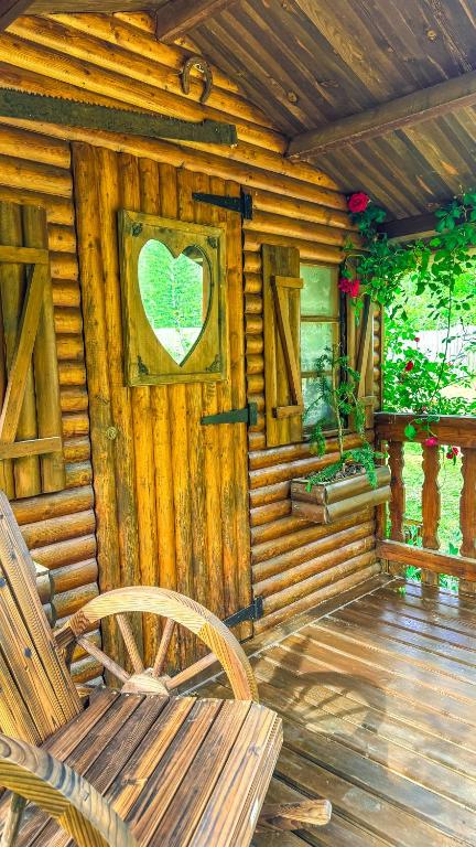 Fotografie z fotogalerie ubytování Chalet en verre sous une pluie étoilée v destinaci Lantosque