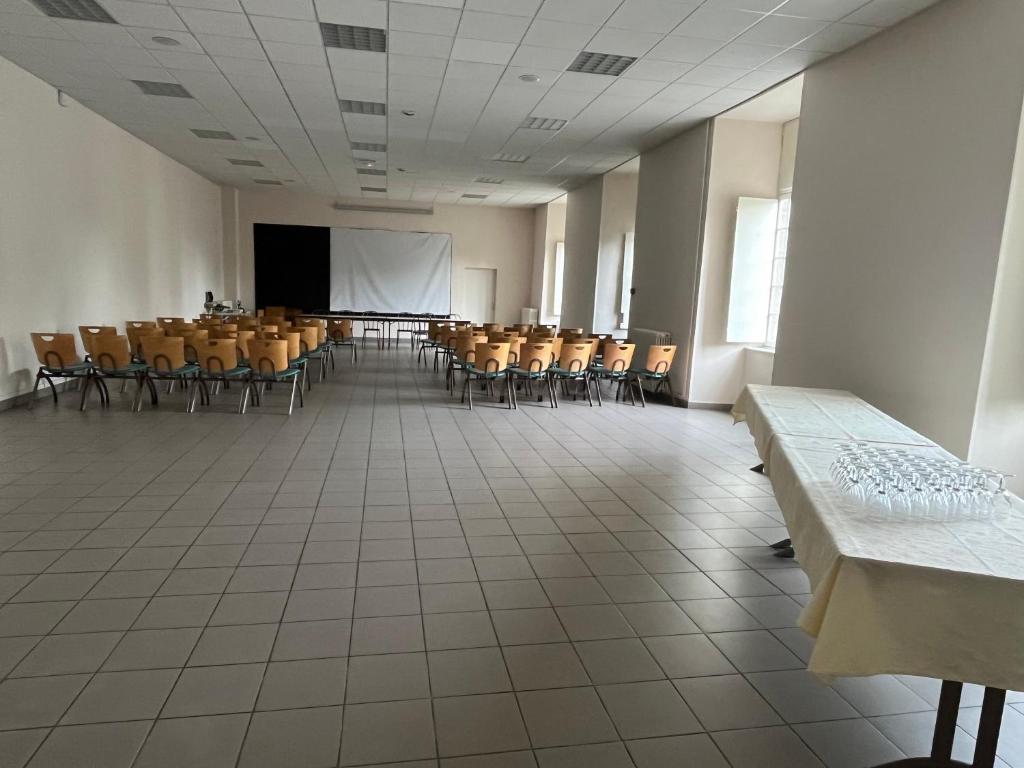 Konferenční prostory v ubytování Logis Hôtel Ancien Grand Séminaire