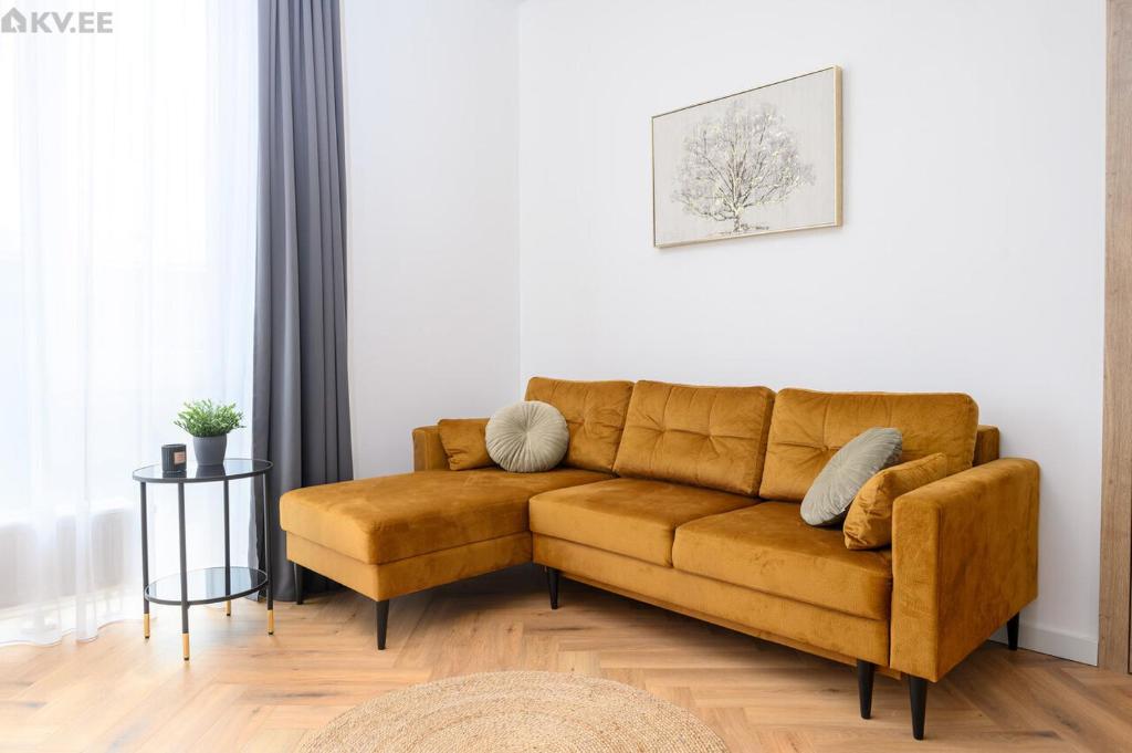 Posezení v ubytování Luxory apartment in the Pärnu city center.