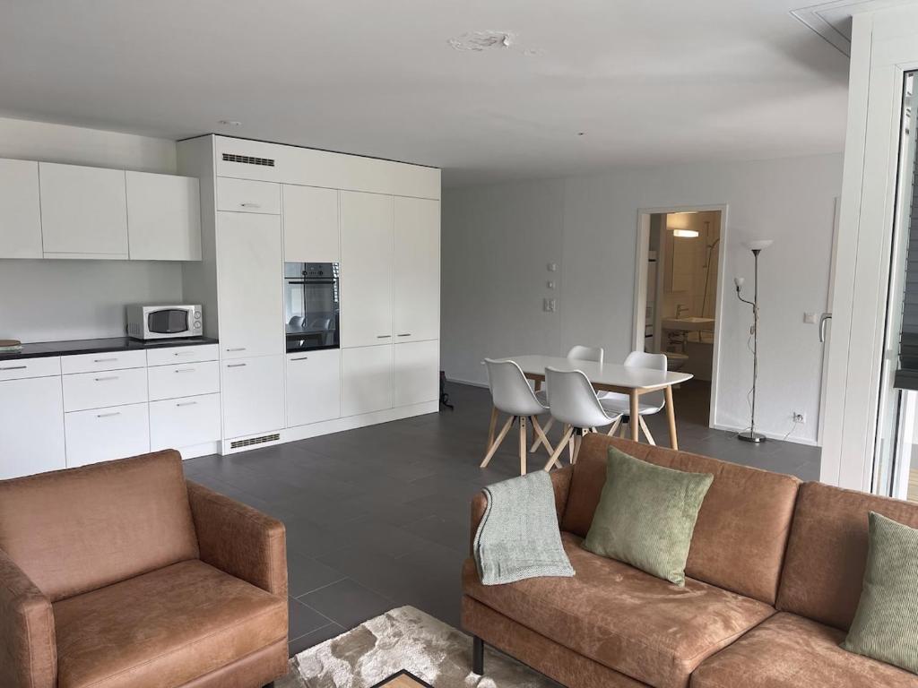 Gallery image of The R Apartment Bleiche - Central - Station in Schaffhausen