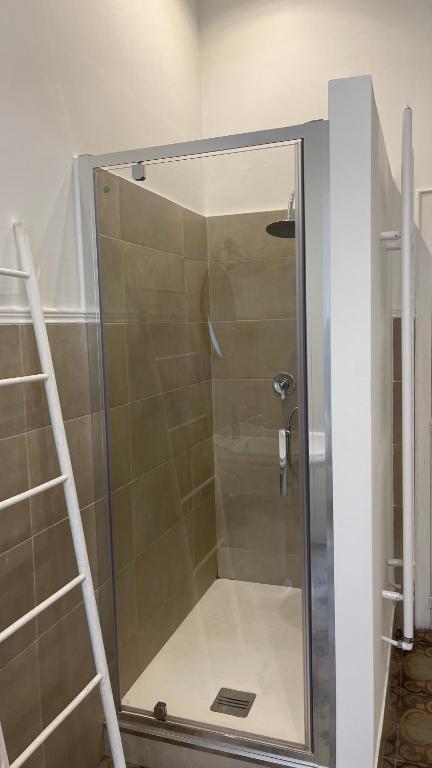 A bathroom at DonnaFrancaFlorio