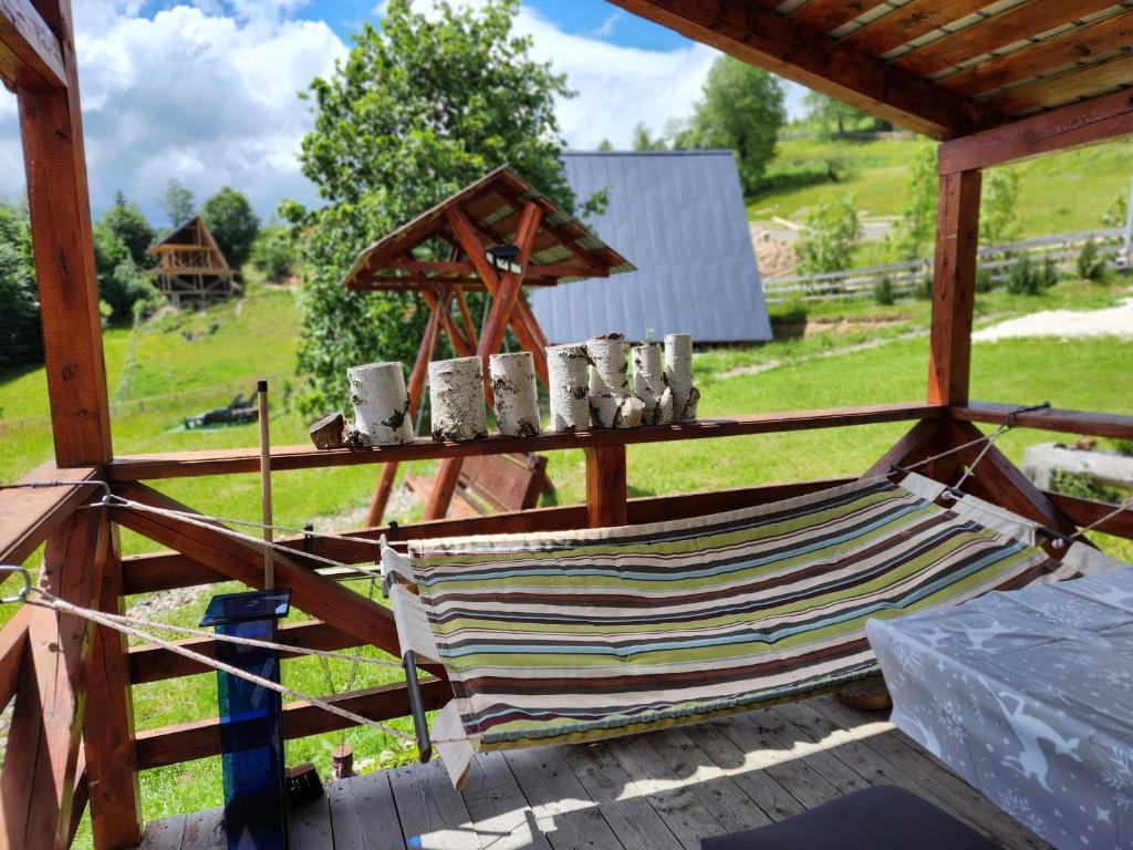 Zahrada ubytování Cabana Lupul din Apuseni