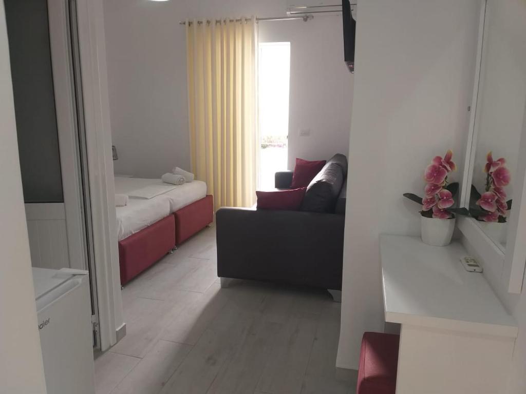 Postel nebo postele na pokoji v ubytování Deka-X Rooms