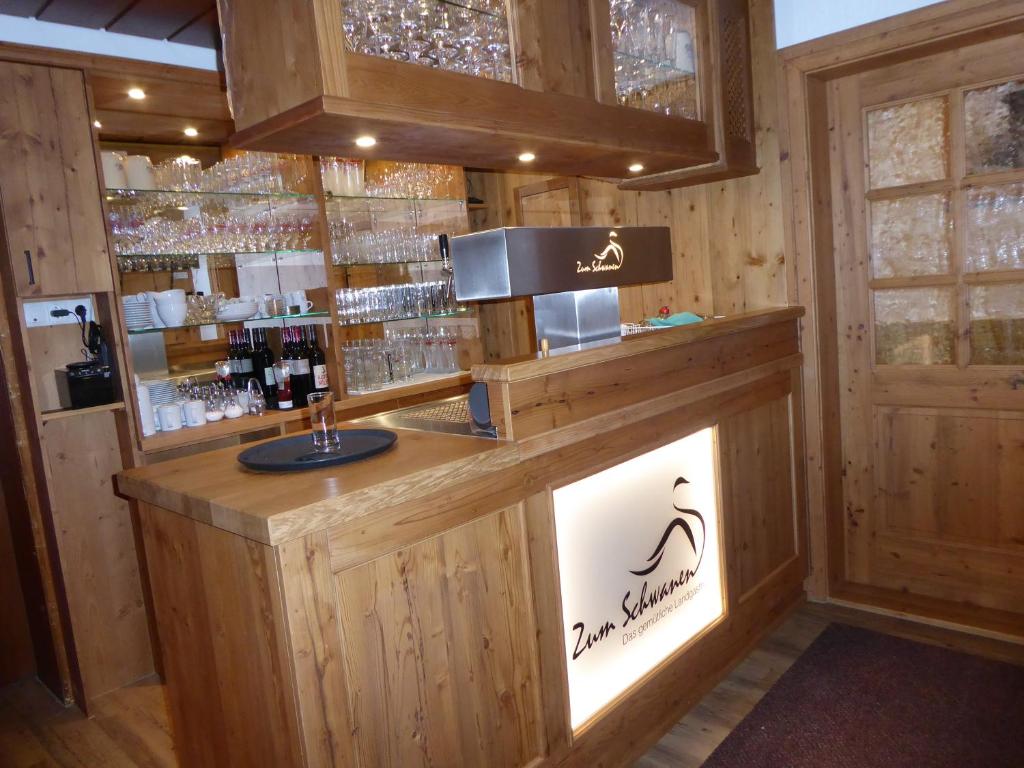 Kuchyň nebo kuchyňský kout v ubytování Gasthaus zum Schwanen